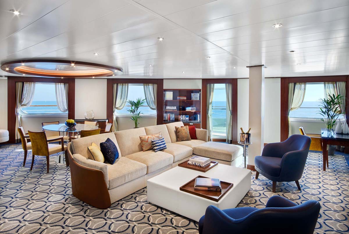 Seabourn Ovation - Signature Suit (SS)