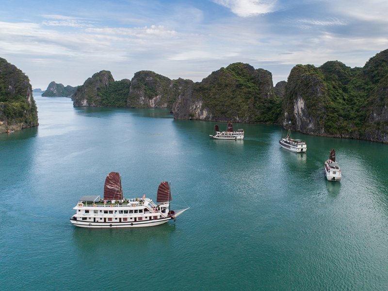 Hanoi (Halong Bay) - Vietnam